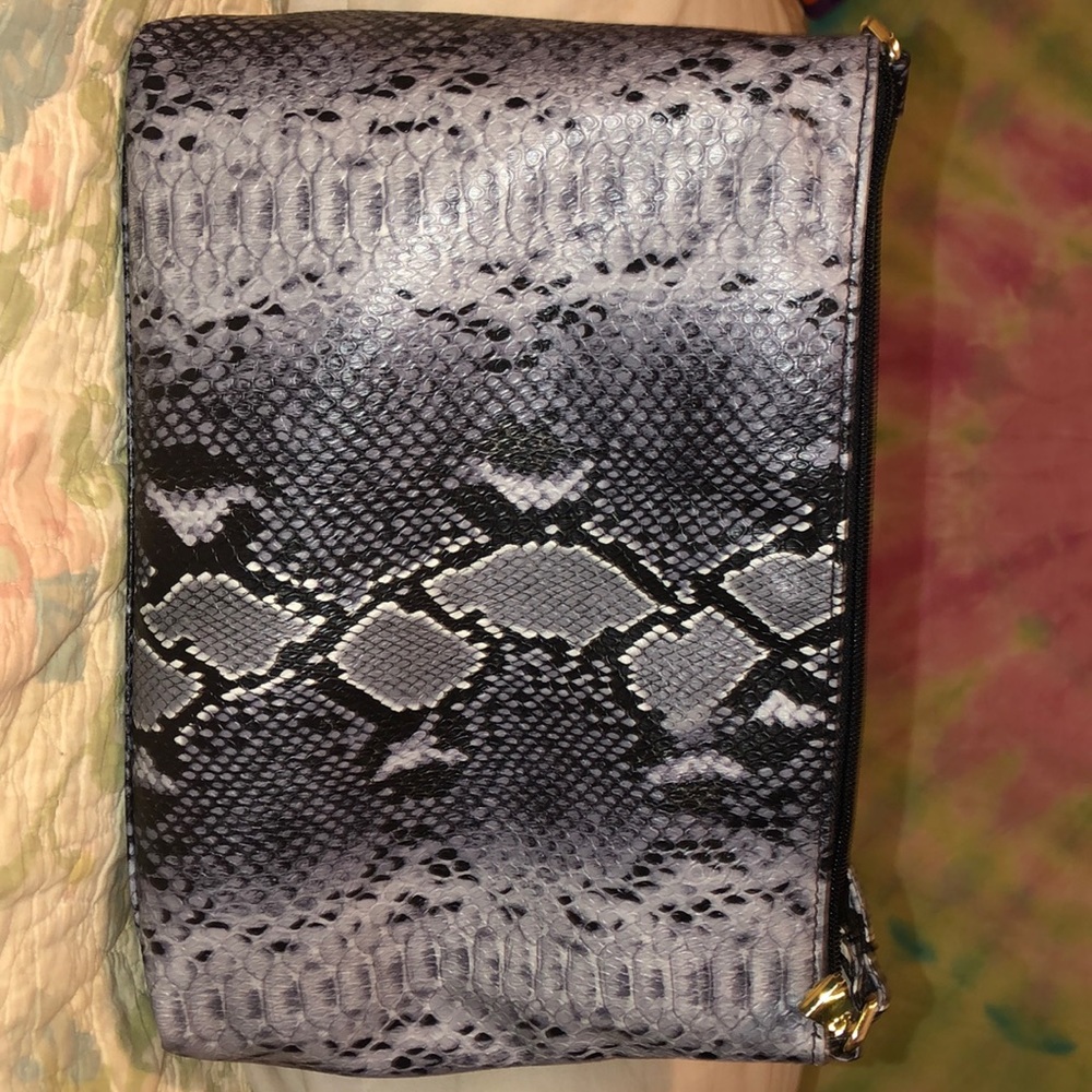 Black Steve Madden tote and crossbody bag - Picture 8 of 8